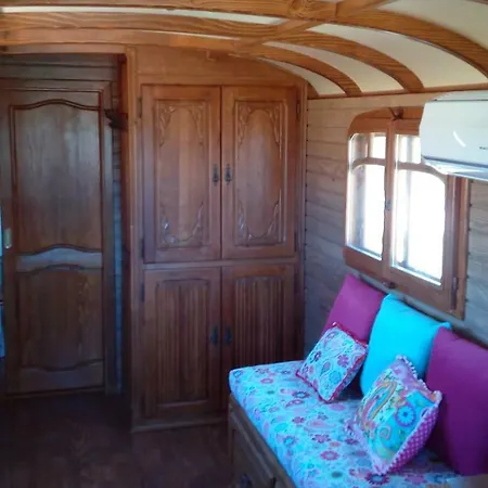 La Nanou'che Bed & Breakfast *