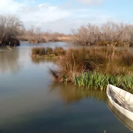La Nanou'che Le Cailar